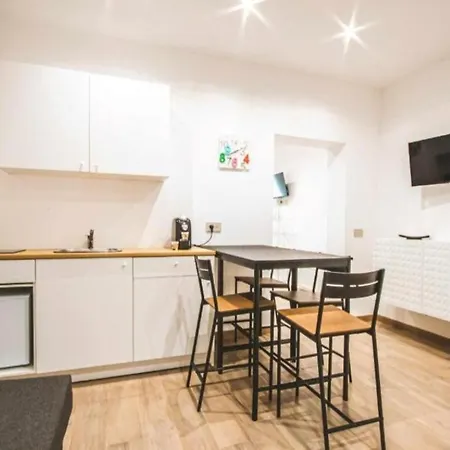 Casatofeni On The Sea Apartment Bari